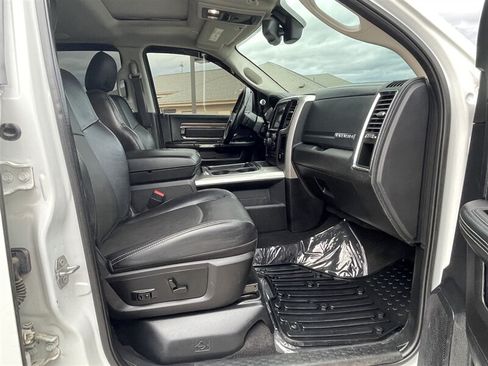 Used 2017 RAM 3500 Laramie w/ Sport Appearance Group AWD/4WD image 16
