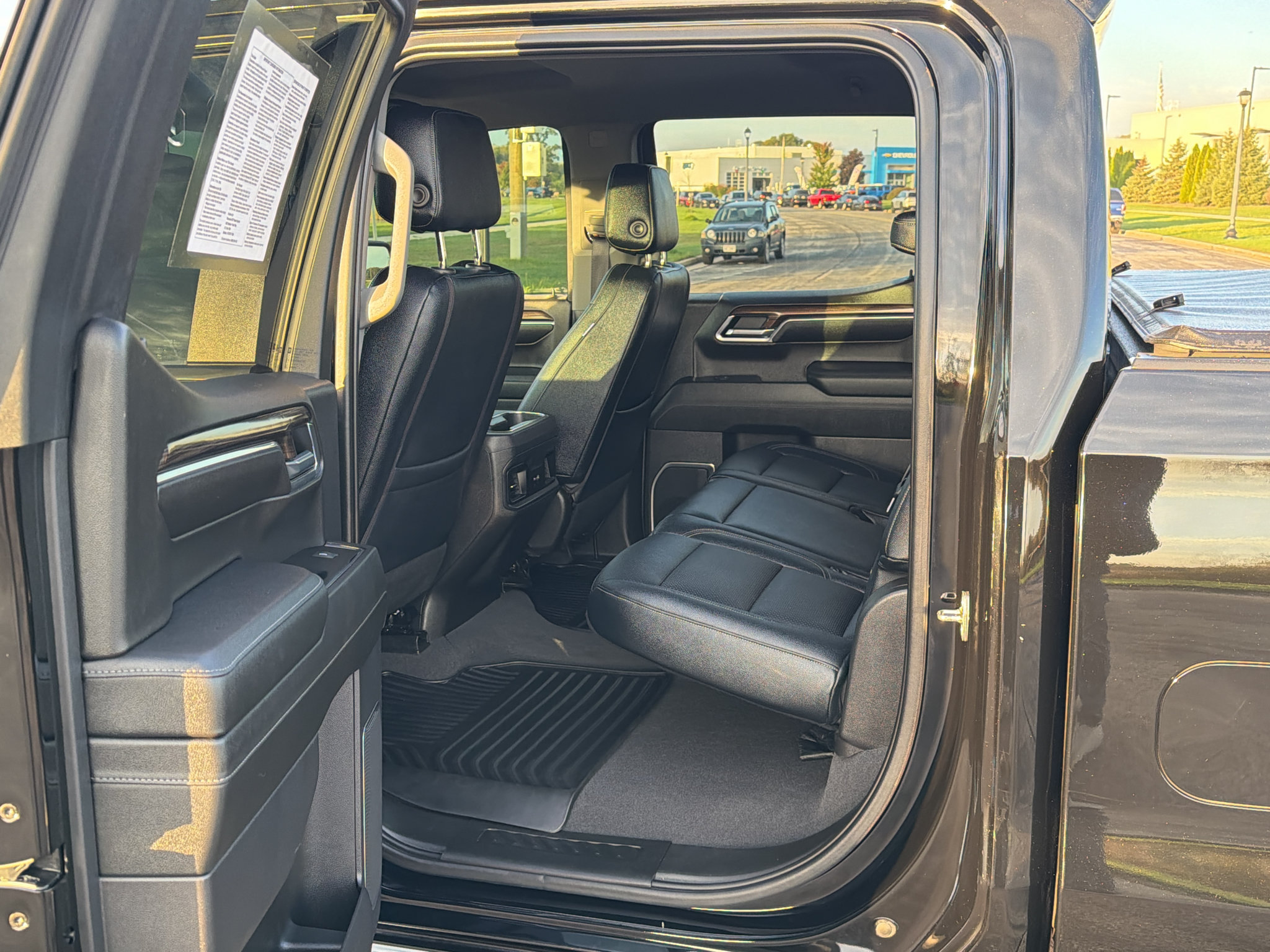 Used 2023 Chevrolet Silverado 1500 RST w/ Convenience Package II AWD/4WD image 34