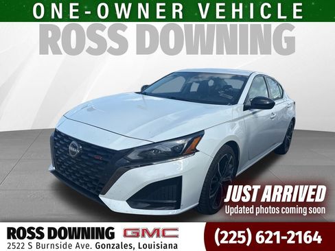 Used 2024 Nissan Altima 2.5 SR FWD image 1