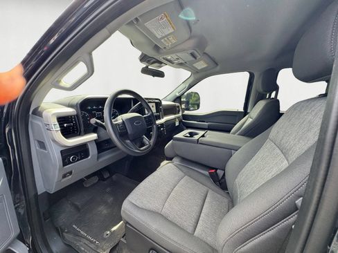 Used 2024 Ford F250 XL w/ STX Appearance Package AWD/4WD image 10