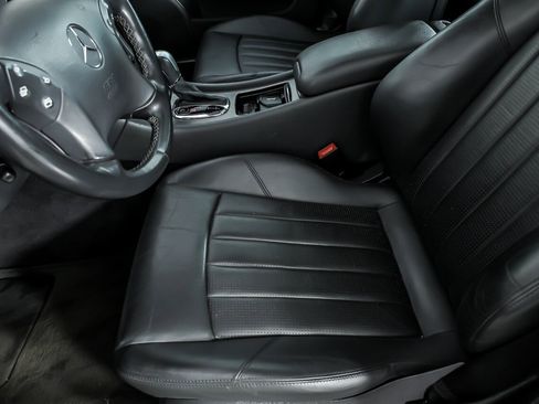 Used 2003 Mercedes-Benz C 32 AMG image 21