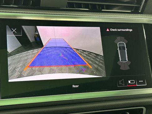 New 2025 Audi Q3 2.0T Premium image 18