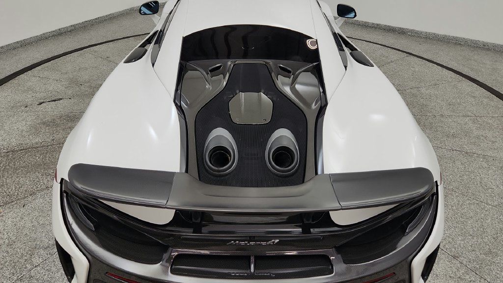 Used 2019 McLaren 600LT RWD image 22