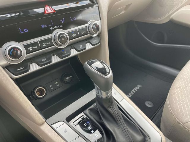 Used 2019 Hyundai Elantra Value Edition FWD image 31