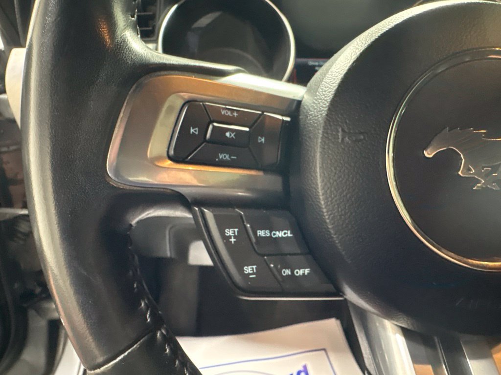 Used 2022 Ford Mustang Premium RWD image 21