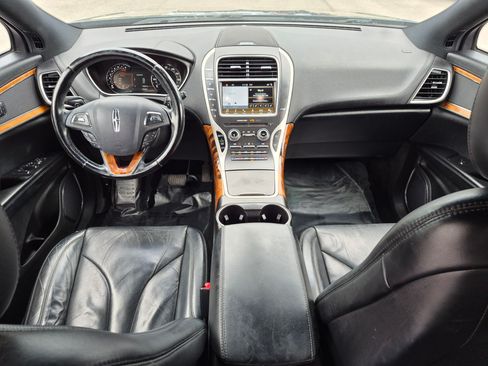 Used 2017 Lincoln MKX Reserve w/ Lincoln MKX Climate Package AWD/4WD image 31