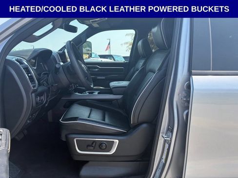Used 2025 RAM 1500 Laramie w/ Advanced Safety Group II AWD/4WD image 4