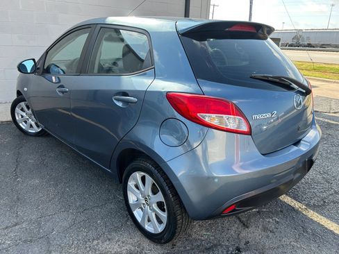 Used 2014 MAZDA MAZDA2 Touring FWD image 5