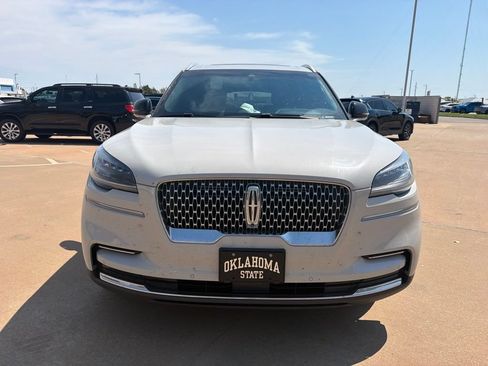 Used 2022 Lincoln Aviator Reserve w/ Elements Package Plus RWD image 5