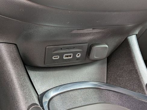 Used 2024 Chevrolet Malibu LT FWD image 32