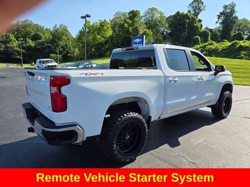 Used 2025 Chevrolet Silverado 1500 LT AWD/4WD image 9