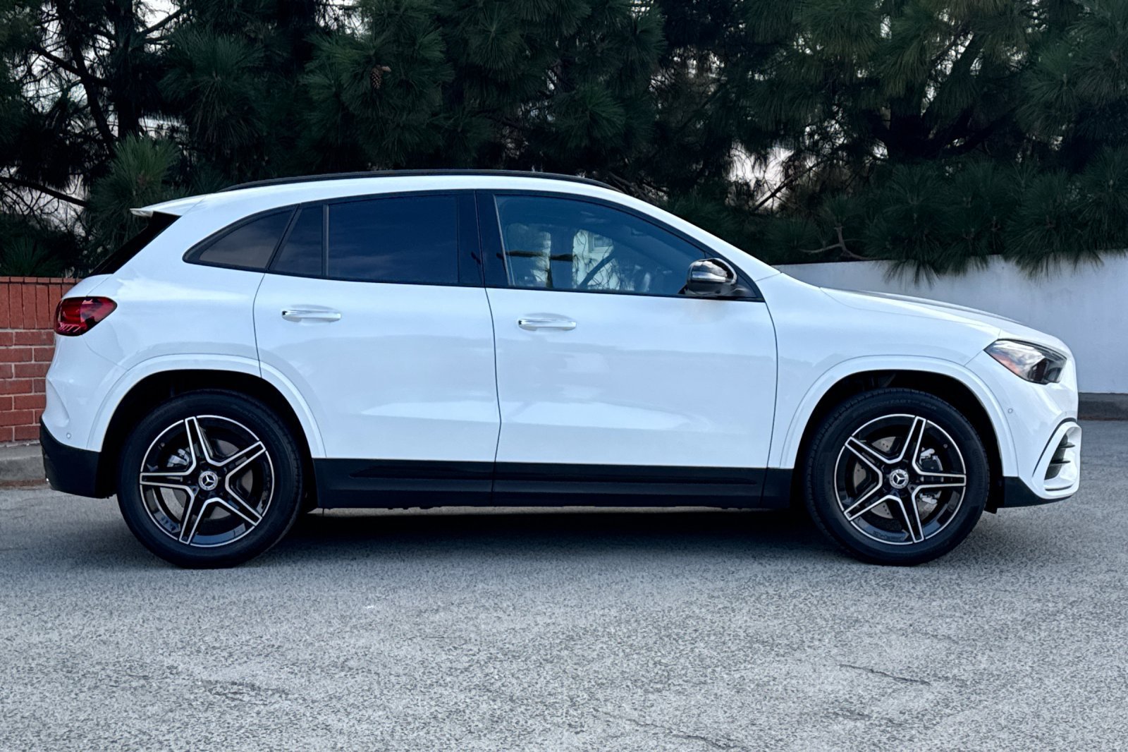 Used 2026 Mercedes-Benz GLA 250 image 3