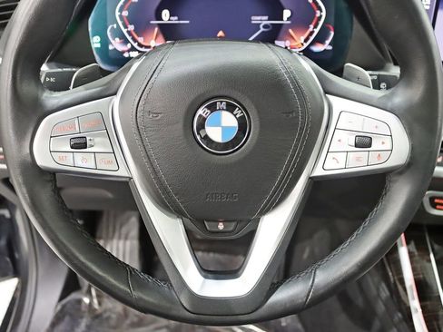 Used 2020 BMW X7 xDrive40i w/ Premium Package image 15