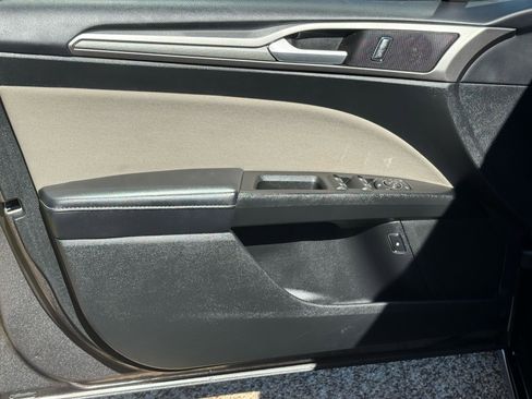 Used 2017 Ford Fusion S image 24