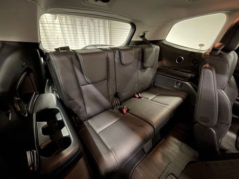 Used 2021 Subaru Ascent Limited w/ Technology Package image 6