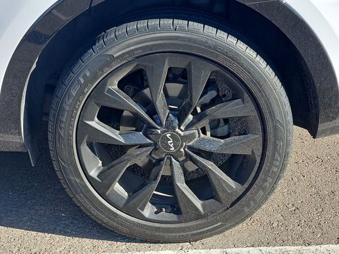 Used 2022 Kia Sorento SX AWD/4WD image 5