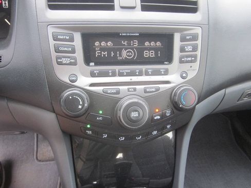 Used 2006 Honda Accord SE image 21