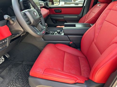 Used 2025 Toyota Sequoia TRD Pro AWD/4WD image 11
