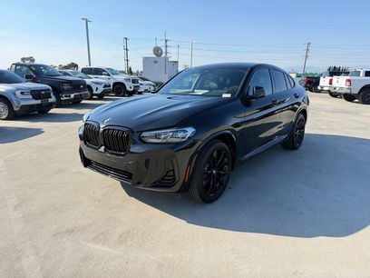 Used 2022 BMW X4 xDrive30i w/ M Sport Package 2