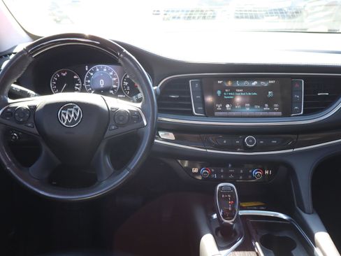 Used 2019 Buick Enclave Avenir w/ Avenir Technology Package image 16