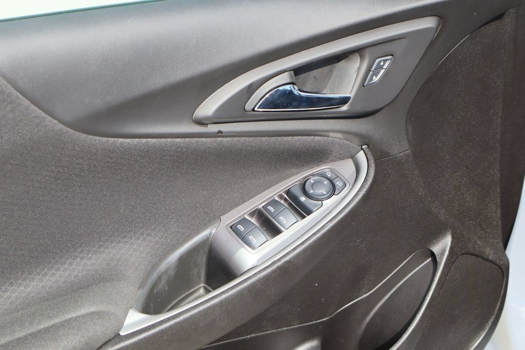Used 2025 Chevrolet Malibu LT FWD image 20