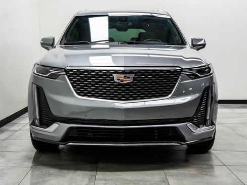 Used 2025 Cadillac XT6 Premium Luxury image 7