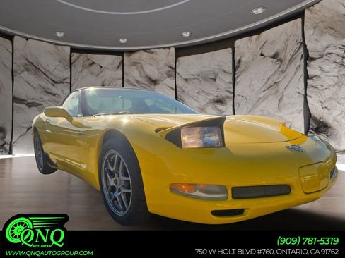Used 2002 Chevrolet Corvette Z06 w/ Memory Pkg image 1