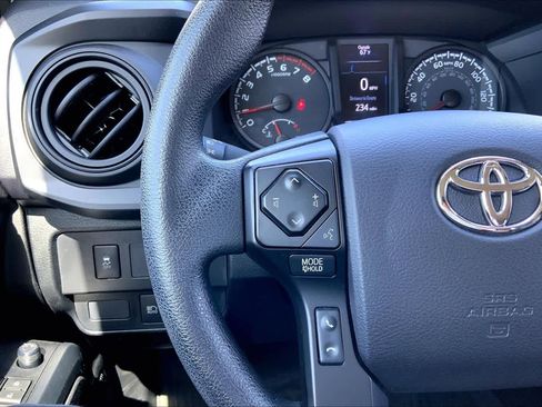 Used 2021 Toyota Tacoma SR w/ SR Convenience Package image 22
