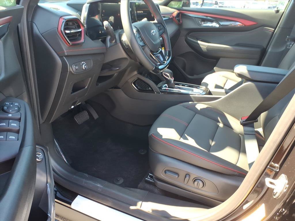 New 2026 Chevrolet TrailBlazer RS w/ Convenience Package FWD image 11