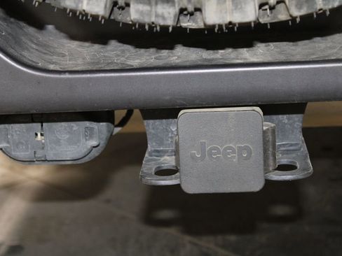 Used 2021 Jeep Wrangler Unlimited Rubicon image 14