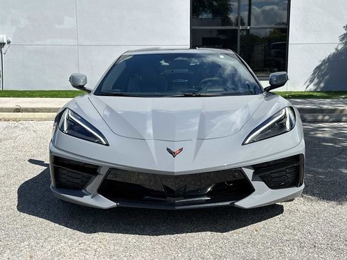 Used 2024 Chevrolet Corvette Stingray Premium Cpe w/ Body-Color Dual Roof Package image 9