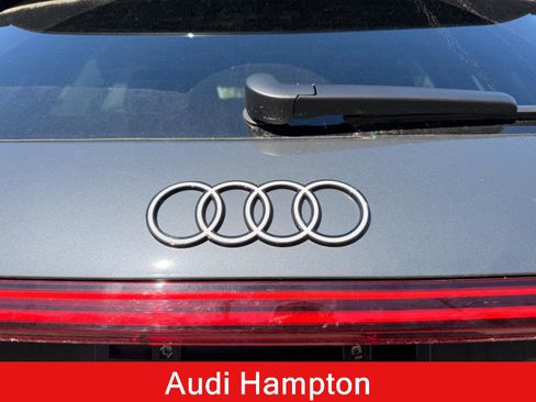 Used 2025 Audi Q5 Premium w/ Premium Plus AWD/4WD image 15