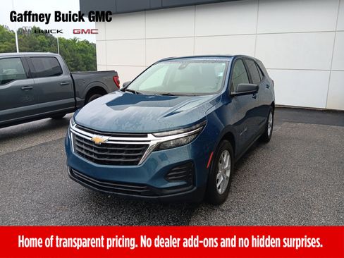 Used 2024 Chevrolet Equinox LS w/ LS Convenience Package FWD image 1