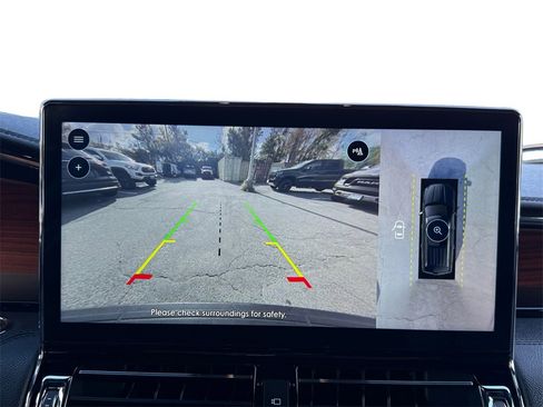 Used 2023 Lincoln Navigator Reserve image 15