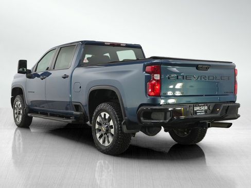 Used 2024 Chevrolet Silverado 2500 Custom w/ Custom Convenience Package AWD/4WD image 3