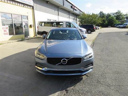 Used 2018 Volvo S90 T5 Momentum w/ Convenience Package image 11