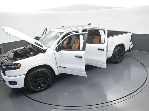 Used 2025 RAM 1500 Big Horn image 71