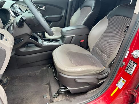 Used 2011 Hyundai Tucson GLS AWD/4WD image 14
