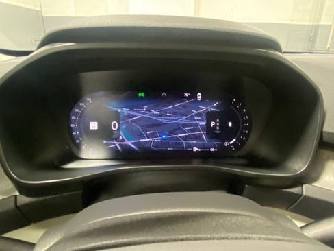 Used 2026 Volvo XC40 B5 Ultra AWD/4WD image 16
