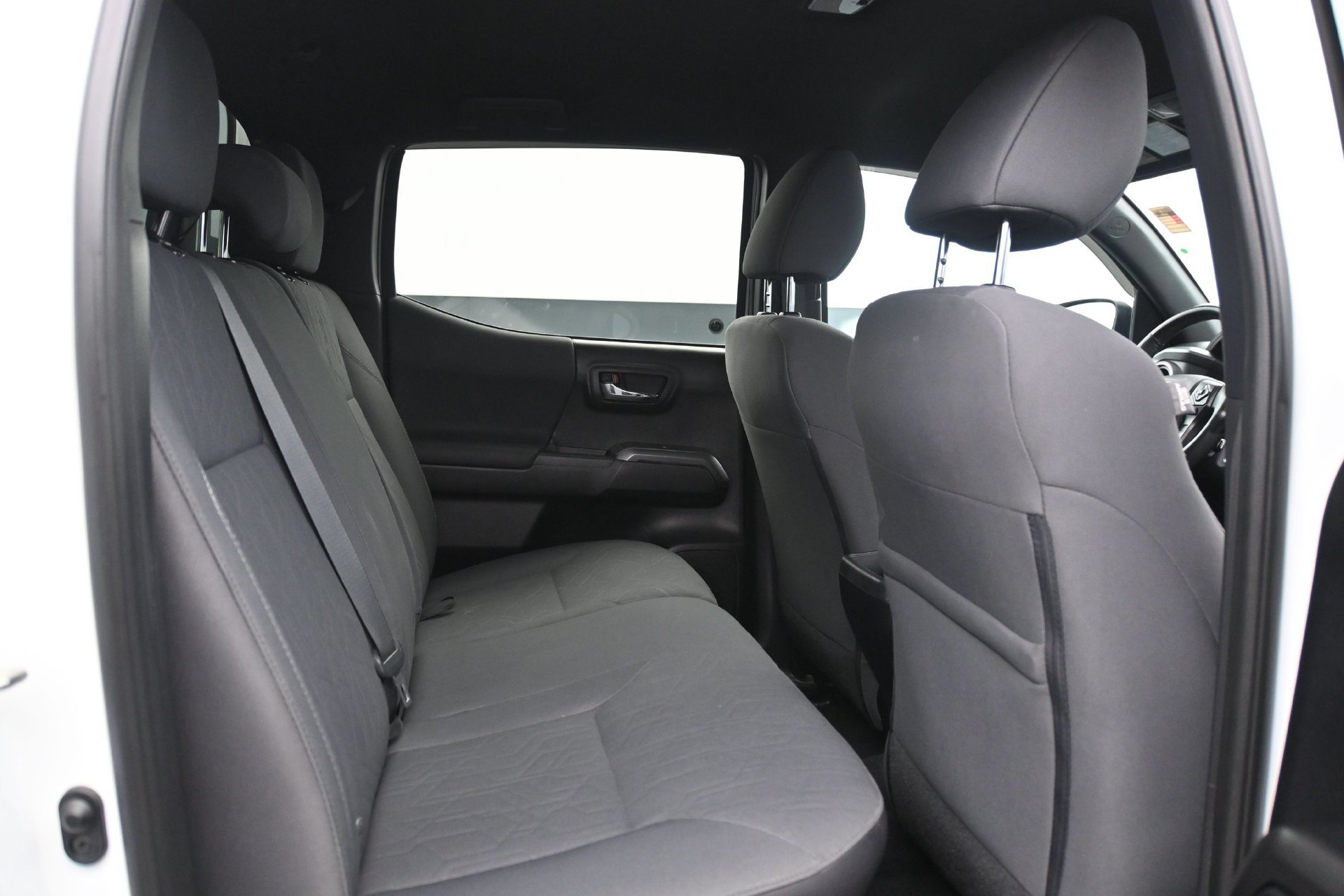 Used 2019 Toyota Tacoma TRD Sport AWD/4WD image 14