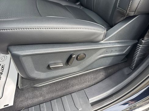 New 2025 Ford F150 Lariat w/ Equipment Group 501A Mid image 29