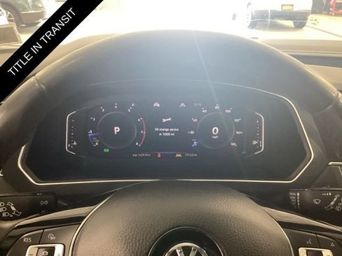 Used 2020 Volkswagen Tiguan SEL AWD/4WD image 9