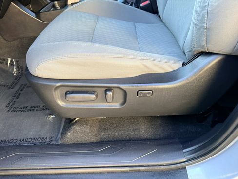 Used 2021 Toyota Tacoma SR5 image 15