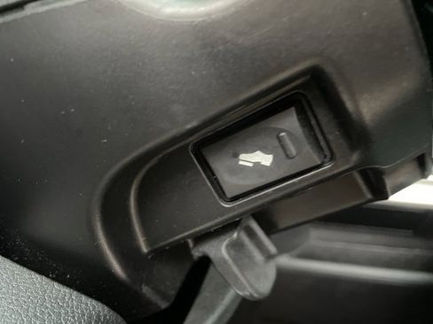 Used 2014 RAM 1500 Laramie w/ Trailer Tow Group image 34