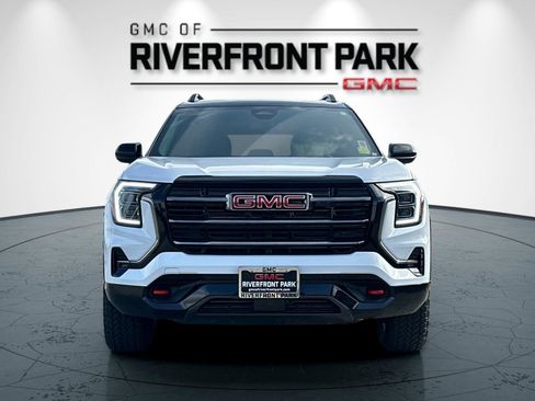 Used 2026 GMC Terrain AT4 w/ Convenience Package III image 8