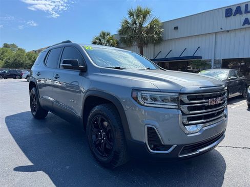 Used 2022 GMC Acadia AT4 w/ Technology Package AWD/4WD image 2