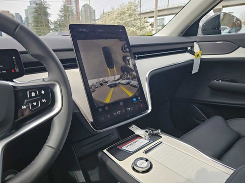 New 2026 Volvo EX90 Ultra image 31