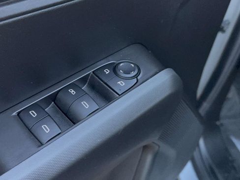 Used 2025 GMC Canyon Elevation w/ Convenience Package image 19