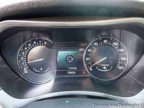 Used 2017 Lincoln MKZ Premiere image 13