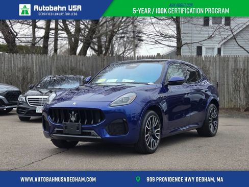 Used 2023 Maserati Grecale Modena AWD/4WD image 1